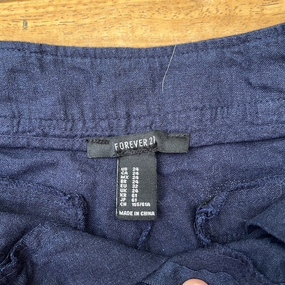 Forever 21 Creased Front Shorts - Picture 2 of 5